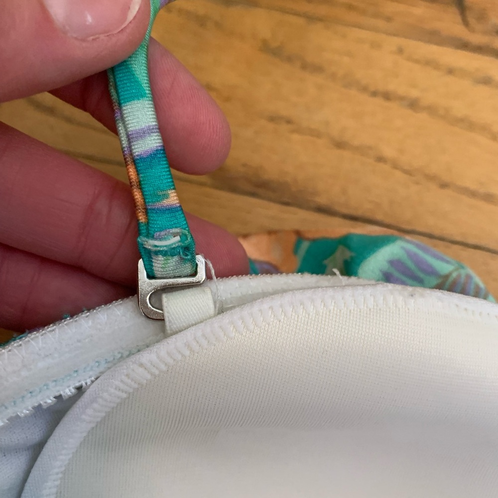 Rip Curl Ruffle Bikini - Picture 7 of 13